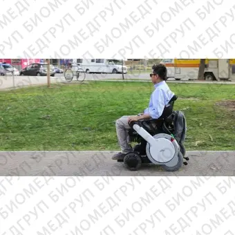 Электрическая инвалидная коляска Model M